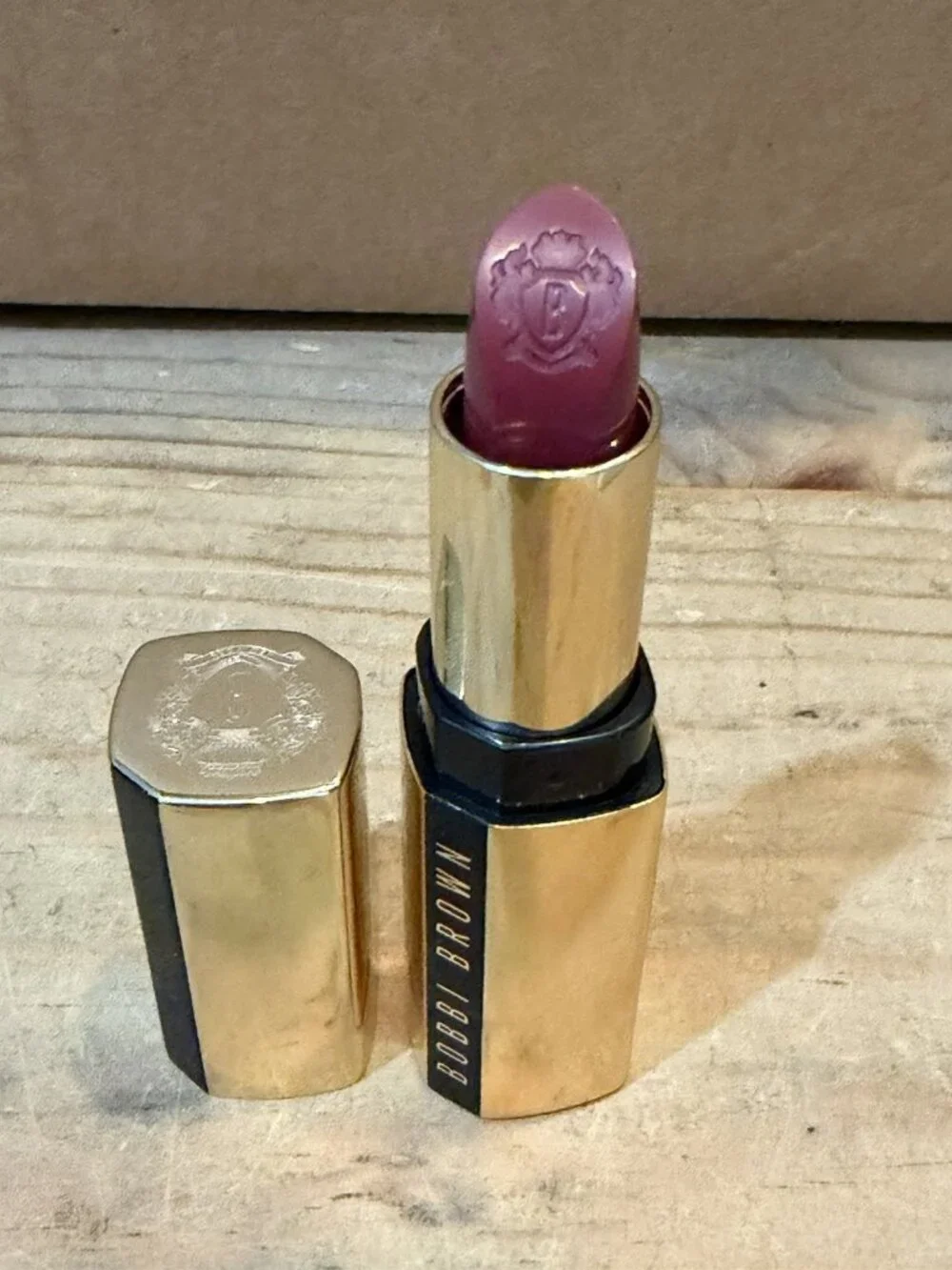 Bobbi Brown Luxe Lipstick 602 Hibiscus 0.12 oz / 3.5 g New Without Box